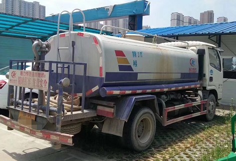 二手帶手續(xù)5方灑水車低價出售,車在湖北孝感!