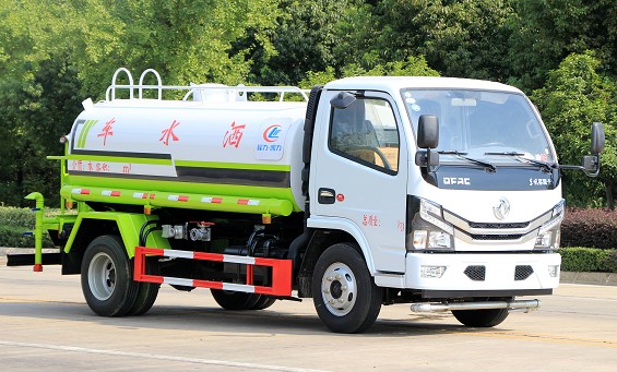 國六5噸東風(fēng)多利卡綠化灑水車廠家價格